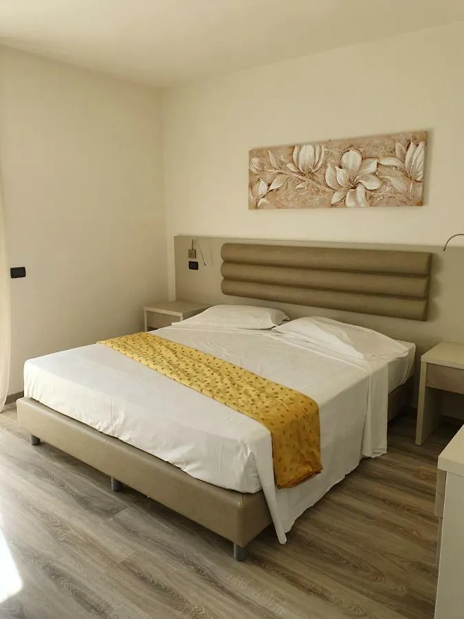 מלון דירות לאזיסה Residence La Margherita