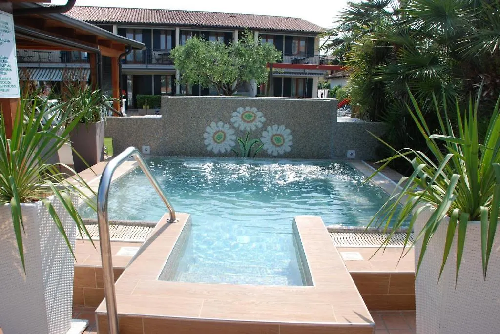 Residence La Margherita Lazise Aparthotel